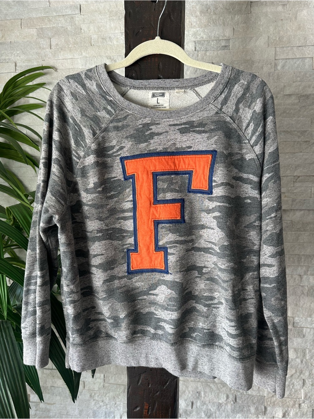 Tailgate Camo Florida Gators Cropped Sweatshirt Size L